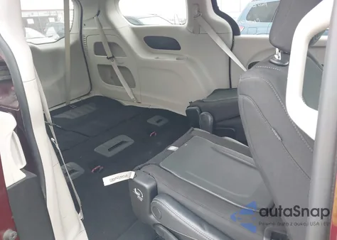 2023 Chrysler Voyager Lx z USA, uszkodzony, nr VIN 2C4RC1CG3PR535076